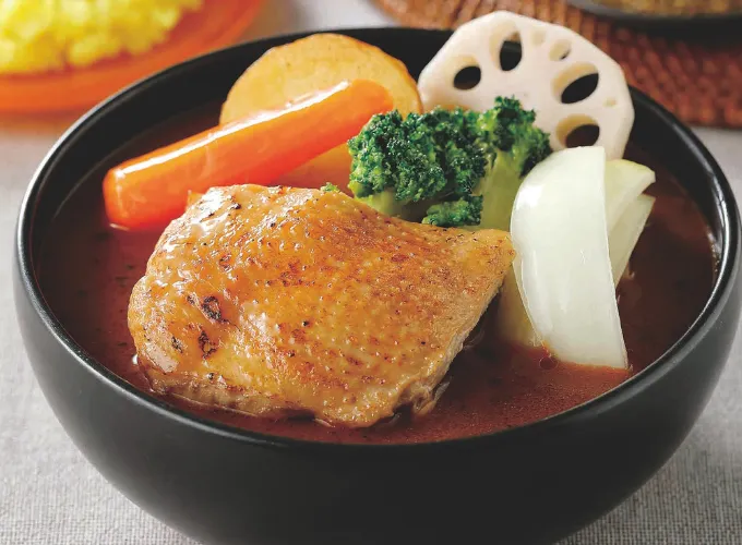 チキンと彩り野菜のスープカレー