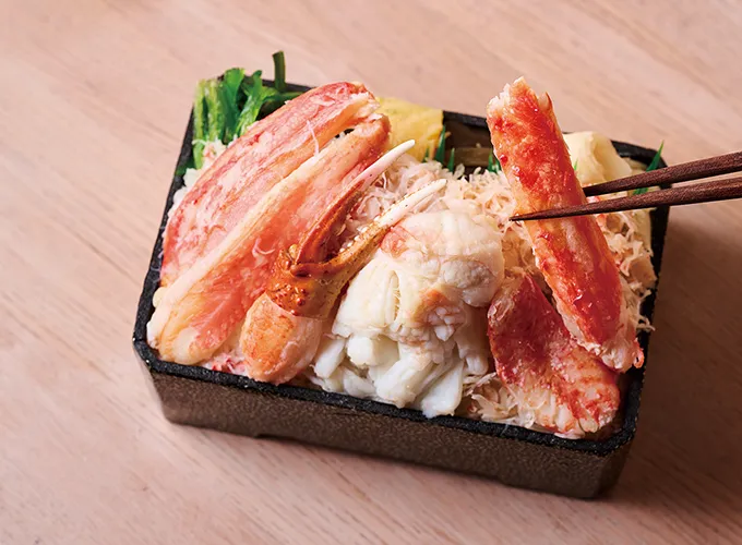 かに三種盛り弁当