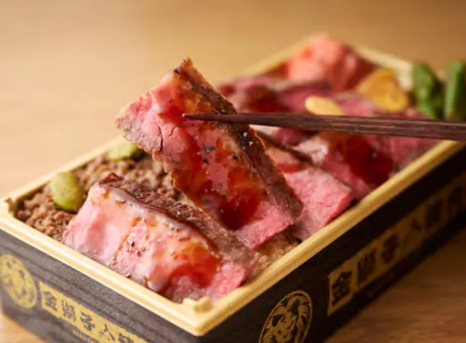ちとせ和牛、ふらの和牛、サロマ和牛、食べ比べステーキ弁当