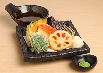 旬野菜の天ぷら盛り合わせ