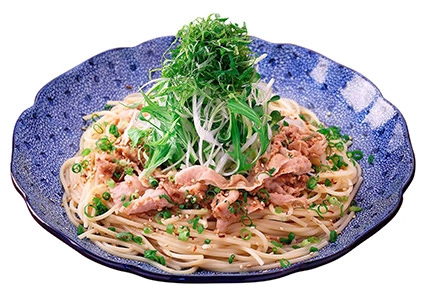 豚しゃぶとたっぷり野菜の胡麻ダレ仕立て